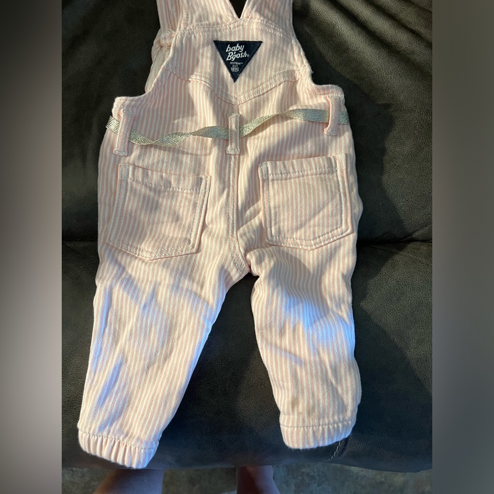 Osh kosh Infant Overalls and a Infant knitted Carters Sweater - Picture 2 of 6